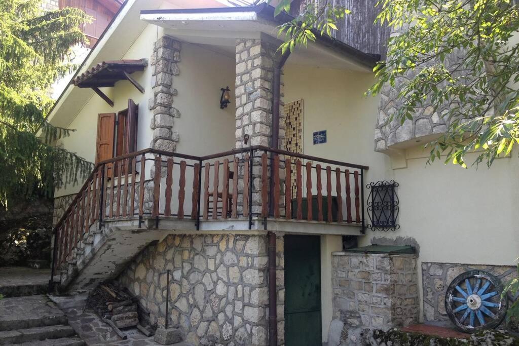 Esclusivo Chalet Immerso Nel Verde Filettino Ngoại thất bức ảnh